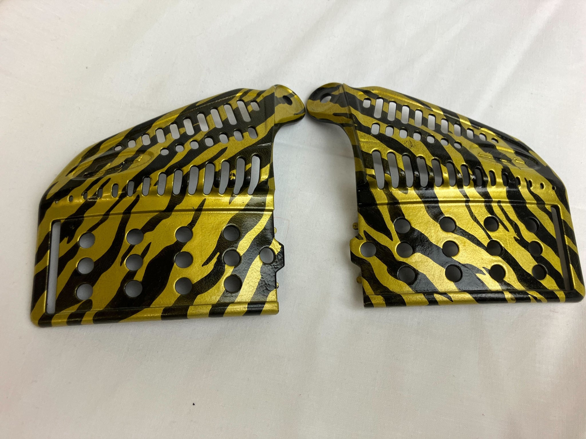 JT Proshield faceplate - 1of1 - Gold Tiger + Free Matching Ears
